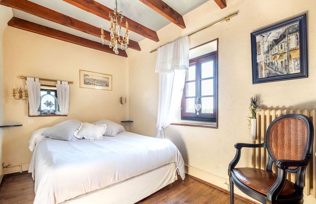 Stone House With Pool and Garden - Photo 8