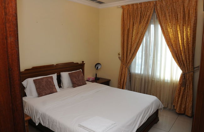 Arinza Tower Quality Apartments - Photo 12