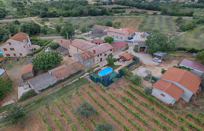 House 1735 - Photo 1