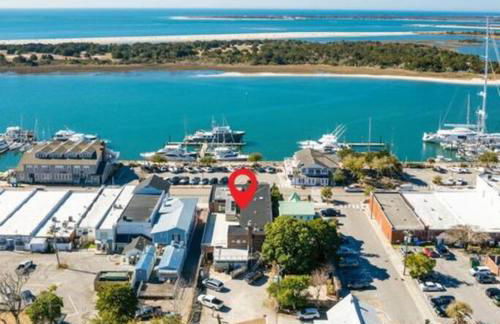 Why Knot Getaway…Rooftop with WaterView! Unit E - Foto 17