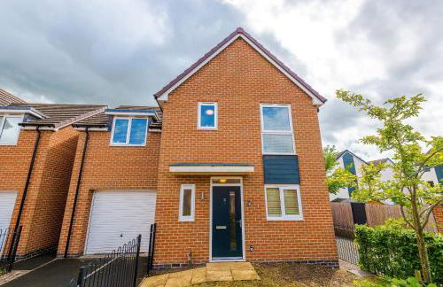 Relax in Style at Wedgwood House 3 BR Home with Garden & Parking - Foto 41