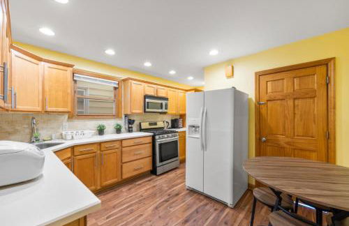 5MIN walk NYC Train Massage Chair Sleeps 12Plus - Foto 19