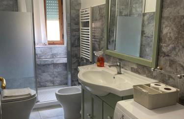 Brando Apartment - Photo 13