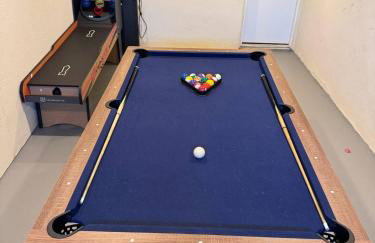 5BR with Pool & Backyard ParadiseSleeps 10 Guests - Foto 3