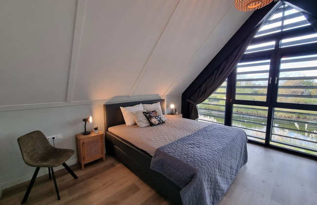 Luxurious Detached Water Villa With Jetty - Foto 72