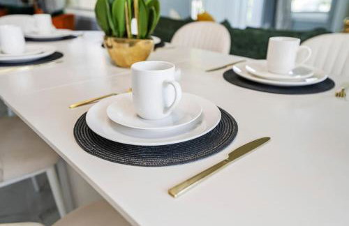 Modern Comfort Loves Park - Stylish 3BR Getaway - Foto 20