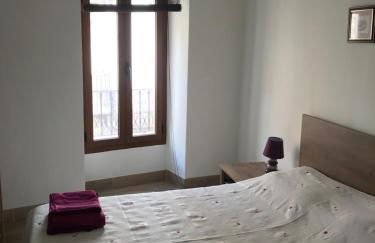 Centrally located two bedroom apartment - Foto 14