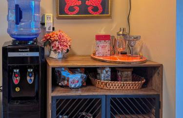 Waterfront Home with Arcade, MassageChair, Firepit, Infinity Game Table - Foto 51