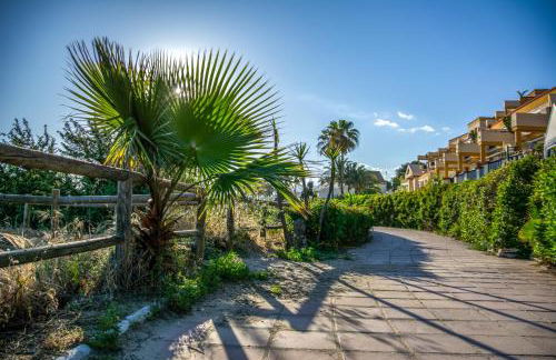 The Marbella Beachfront Gem - Photo 6