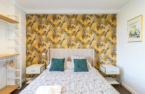 Calma, luz y diseño en el centro de Santander - Photo 11