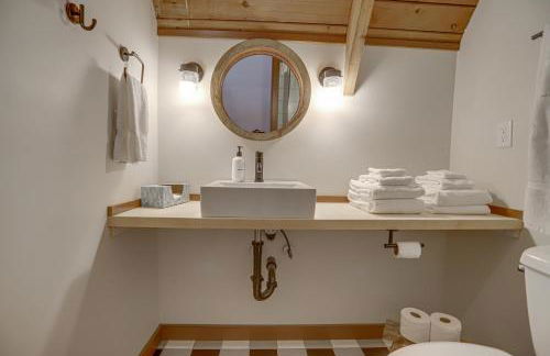 The Bow Roof Cabin - Meredith Lodging - Foto 34