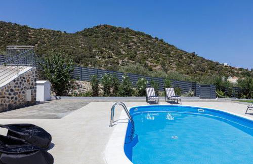 Family Friendly Basilicata Attali villa Private Pool,Children area - Foto 8