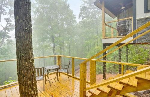 The Evergreen Treehouse with Winter Views - Foto 34