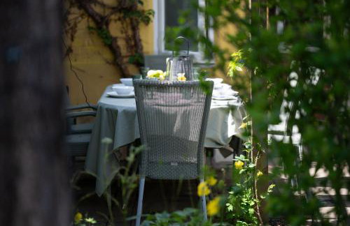 Spacious City-Centre House near Train Station & Business School, with Garden - Foto 30