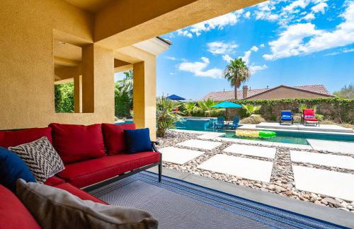 Luxurious 5BR Resort Style Home w/ Pool & Spa - Foto 30