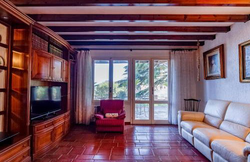 Villa Tamagna - Swimming Pool, Barbeque, Garden - Photo 7