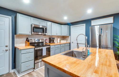 7 Mi to Lake Tangipahoa McComb Home with Deck! - Foto 4