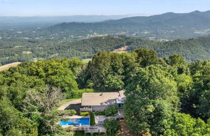 Asher by Avantstay Mountain Escape + Pool/spa - Foto 104