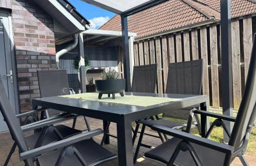 Neu! Modernes Apartment Nähe Bowling Center! - Photo 19