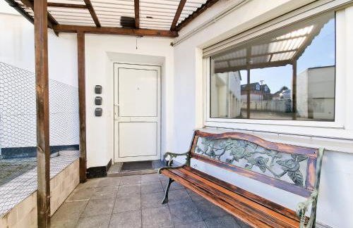 Tolstov Apartments - 1 or 3 Room Apartments with Balcony - 20 Min Messe DUS & Airport DUS - Foto 46