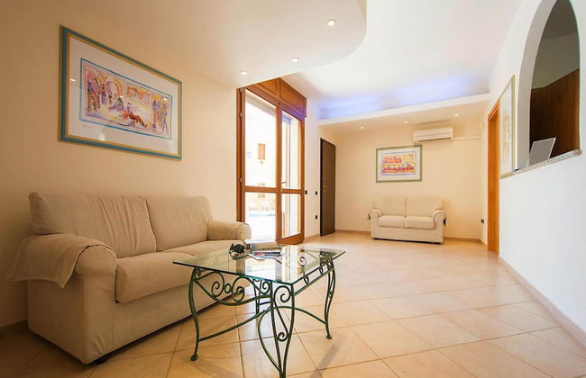 Apartment in Sos Alinos Near Cala Liberotto - Foto 5
