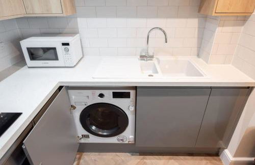 6 The Royal Serviced Apartments, Harwich - Fast WiFi, Private Parking - Foto 32