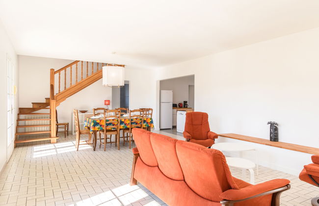 4 bedroom House in Lit-et-Mixe with garden and terrace - Photo 8