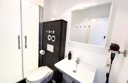 Krefeld House - Linn 20 Min to DUS AIRPORT & MESSE - Foto 21