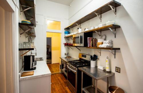 Macarty House, A Bohemian Resort with pool and cabana bar - Foto 28