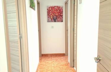 Magnificent villa: 2 private pools, BBQ, garden & parking. 13 per. In Padul - Foto 35