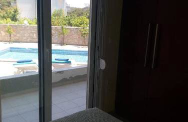 Greek Style Ground Floor Apartment & Pool - Foto 51
