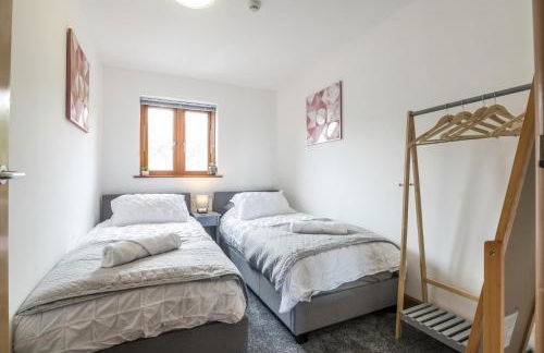 Marina View - 3 Bedroom Apartment - Milford Marina - Foto 21