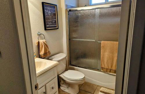 5 Minutes to South Bay Beaches! Private 2 bedroom 2 bath 2 level home with patio Excellent value! - Foto 13