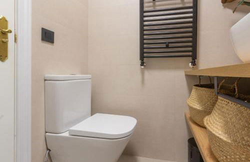 Arena Marina - Pool and relaxation near the airport - Foto 14