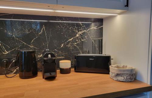 Studio en rez-de-jardin - Photo 6