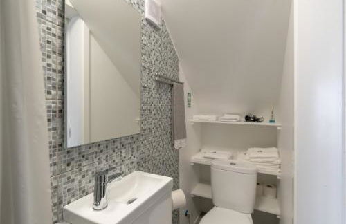 Casa das bonecas 2 # Private Garage Included # - Photo 9