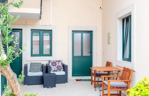 Apartments Ante 2 Hvar center, pool - Photo 40