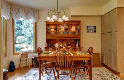 Riverside Bliss Cozy Beds, Fireplace and Gbit WiFi - Foto 6