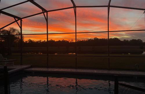 652- Spacious 5-Bedroom Villa with Pool, Spa & Scenic Lake Views - Foto 35