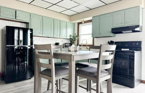 Parkland Home KING 2Bedroom Townhome in Evv - Photo 6