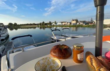 Iris, bateau douillet - Foto 1