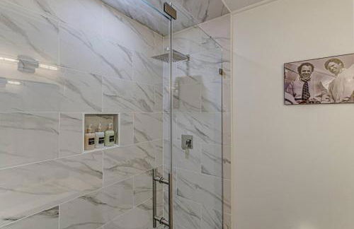 4 BDRM with POOL Prime Location on Lamar Mins to DT - Foto 12