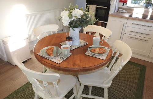 Cosy country cottage with outdoor bathing - Foto 9