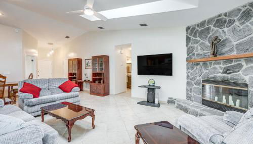 Fish, Surf and Sun! Charmer 5 Mi to Neptune Beach - Foto 2