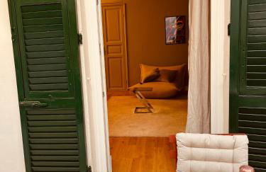 Historic design house near aquarium - Foto 10