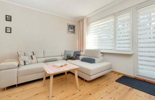 Apartament w Gdyni z Ogródkiem i 2 Sypialniami by Noclegi Renters - Foto 2