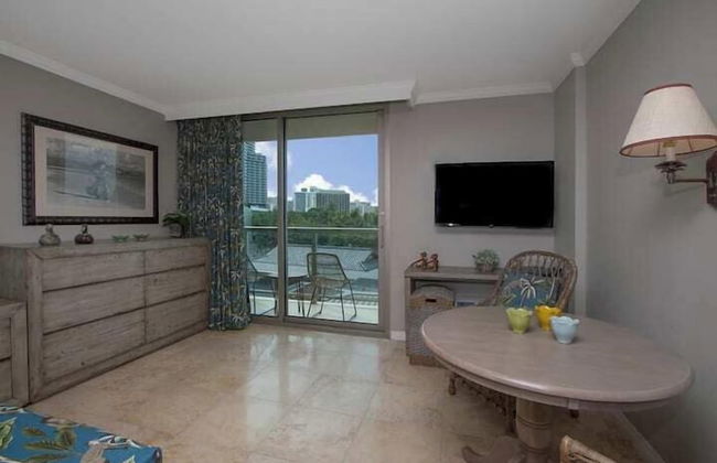 Luana Waikiki by Tropical Escapes Realty - Foto 76