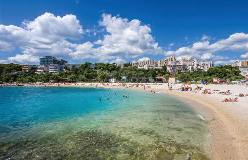 Gorgeous Home In Mravince With Sauna - Photo 64