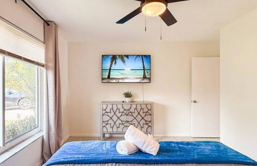 Waterfront Florida Vibes and Views - King Bed - Foto 34