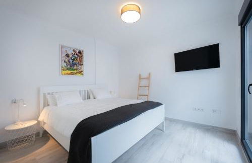 Modern Marbella Villa, Pool, Ocean & Mountain View - Foto 17